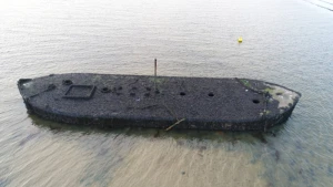 Barge Wrecks at 0 or Less m Depth Image